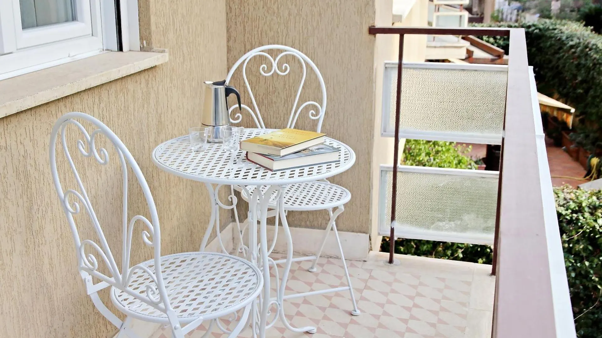 Graceful Apartment Near St Peter Metro 100 Mt Rome
