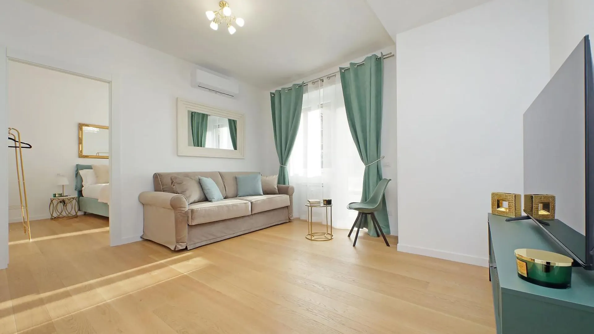 Graceful Apartment Near St Peter Metro 100 Mt Rome Italy